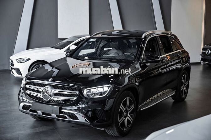 MERCEDES GLC200-4MATIC MODEL 2021