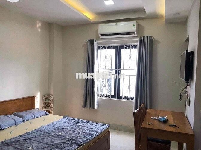 CHO THUÊ PHÒNG TRUNG TÂM GẦN CHỢ BÀN CỜ - CÓ CỬA SỔ THOÁNG - TIỆN NGHI