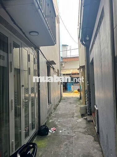 NHÀ ĐẸP HẺM VĂN CAO – 2PN – GIÁ RẺ 8.5TR/THÁNG