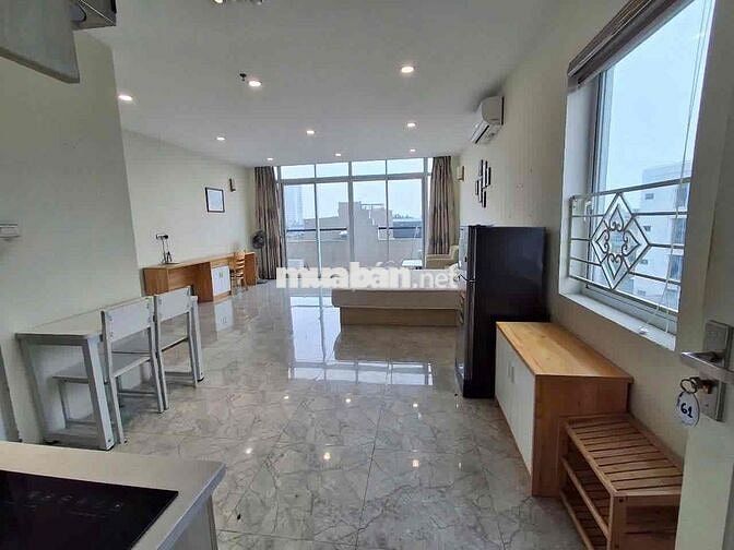 Phòng 40m2_Studio ban công view phố,full nt_139 Phan Đăng Lưu,PN