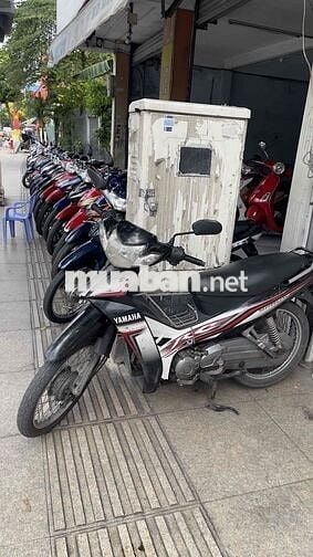 Yamaha  sirius bình xăng cơ  2011 biển Bình Phước