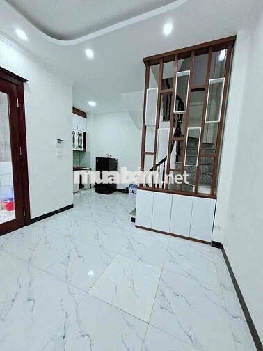 Phân lô Hoàng Văn Thái, 40m ra phố, ngõ rộng, nhà đẹp. 27mx4T. Chi 6,5
