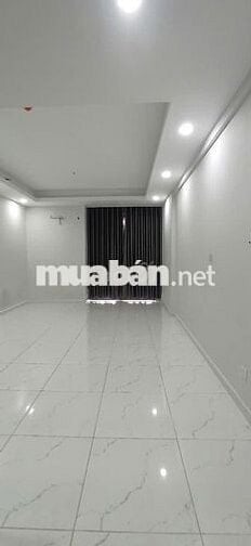 Cho thuê STUDIO tại OPAL SKYLINE có sẵn rèm và giàn phơi giá chỉ 4TR