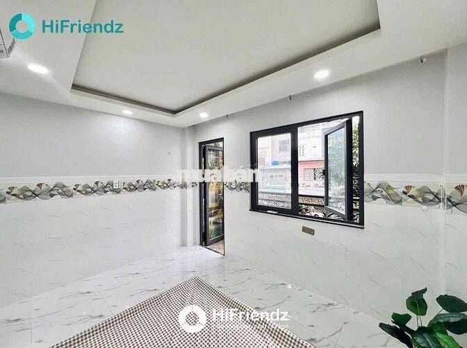 Trống bancol 3trxxx - ngay ngã tư bốn xã - gần hoà bình phan anh