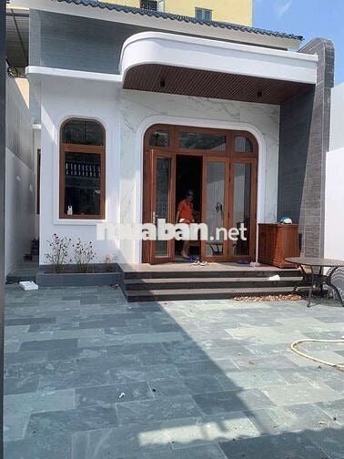 AP CHO THUÊ NHÀ MẶT TIỀN ĐƯỜNG NGUYỄN CHÍCH, BẮC NHA TRANG