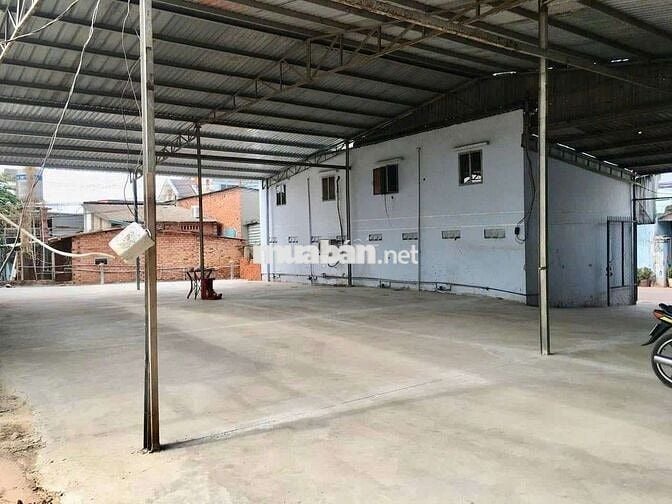 Cho thuê kho Thuận An 1000m/30tr có 3fa làm kho sản xuất