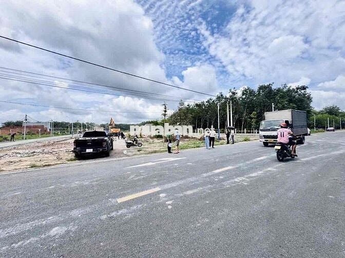 Đất thổ cư sổ sẵn sát bên trung tâm becamec chơn thàng