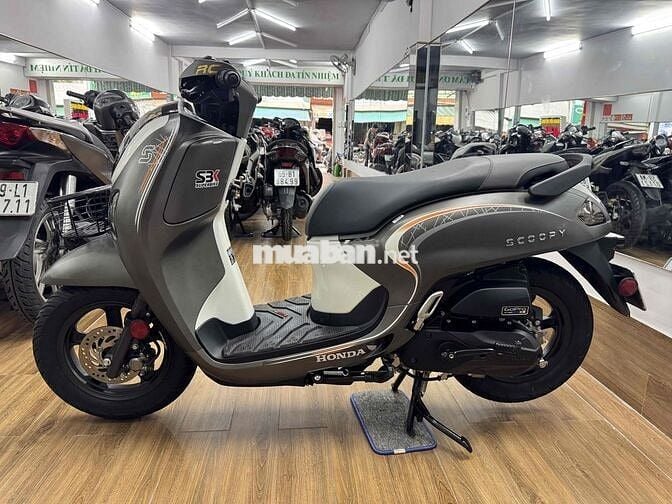 Honda Scoopy  mãu mới 2025