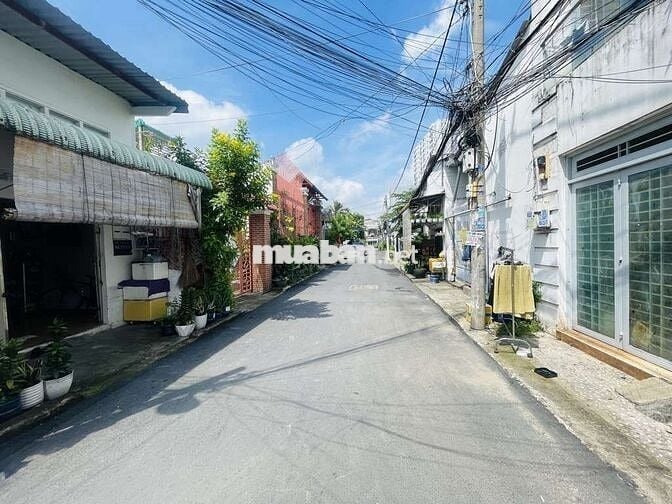 Bán gấp Đất,tặng dãy trọ1/Đặng Văn Bi,Thủ Đức,180m2(Nở Hậu 11m),11 tỷ