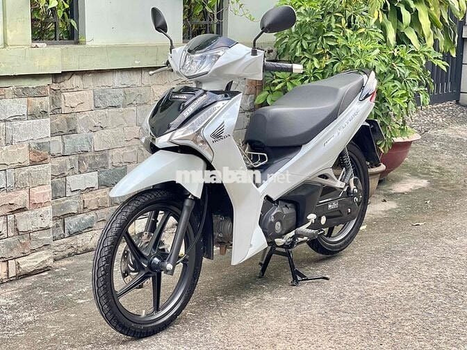 Future Led 2025 like new BSTP chính chủ