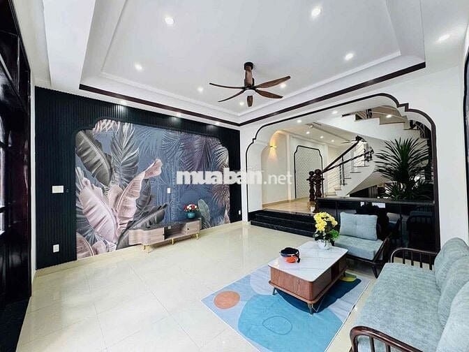 Bán nhà vip mới Hoà Xuân đường 5,5m