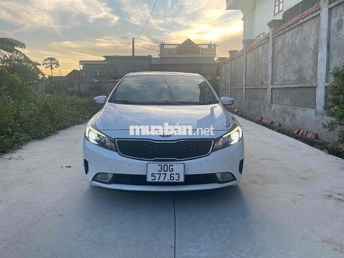 Kia Cerato 2017- 2.0 AT - 7000 km