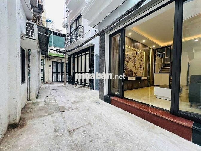 THANH XUAN 46M ,5 TANG ,NHA MOI FULL NOI THAT