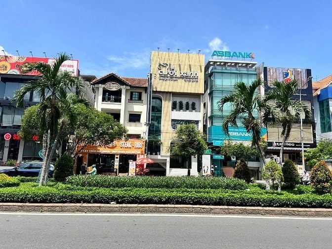 CHO THUÊ NHÀ MẶT TIỀN ĐƯỜNG PHAN XÍCH LONG, TIỆN KINH DOANH CÁC NGÀNH