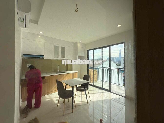 CĂN HỘ 1PN FULL NỘI THẤT BAN CÔNG THOÁNG NGAY ĐINH BỘ LĨNH GẦN QUẬN 1