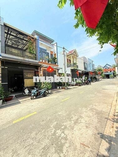 Bán 2 căn nhà khu dân cư lê phong phường tân đông hiệp dĩ an - tp hcm