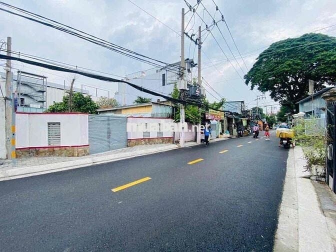bán gấp đất Linh Xuân, hẻm xe hơi vào tới nơi, 57m² chỉ 2 tỷ 990