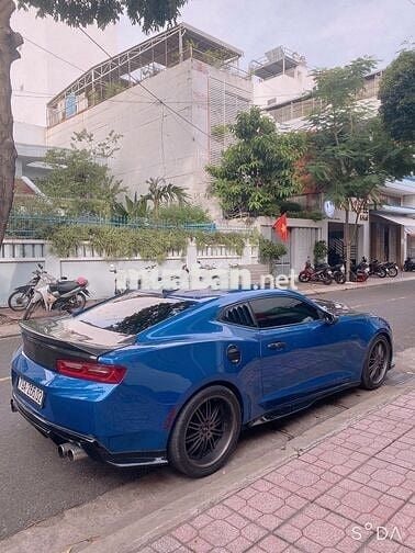 Chevrolet Camaro 2016 màu xanh, 58000 km