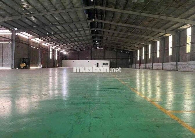Cho thuê kho xưởng đẹp nền Eboxy 5000m2/pccc/điện 400kva/ 170tr