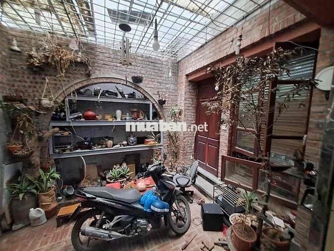 Bán nhà đẹp Ngọc Thụy, Long Biên diện tích 66m2 mặt tiền 8m3 ngõ ô tô
