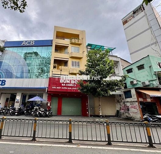 CHO THUÊ NHÀ ĐẸP MT TRẦN QUANG KHẢI,Q1 - KHU KINH DOANH SIÊU SÔI ĐỘNG