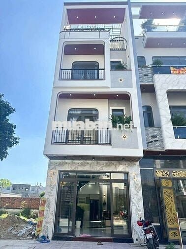 Nhà trung tâm dĩ an.khu dân cư đồng bộ.gần khu công nghiệp visip 1.