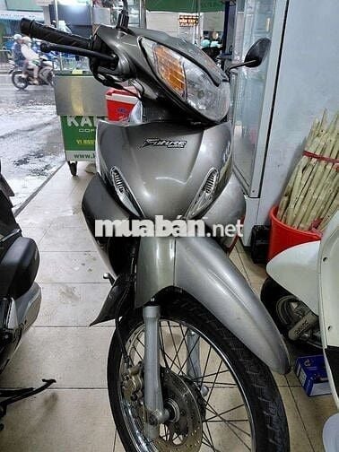 FUTURE1 , ĐẦU ET ,SM 27 ,ĐK 2001 BÁN ĐÚNG 15TRIEU
