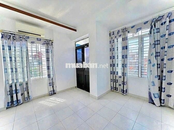 N2692. CHO THUÊ NHÀ NGÕ CHỢ HÀNG 4 NGỦ ĐỒ CƠ BẢN
