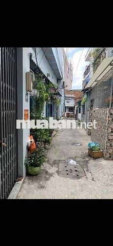 nhà cần bán gấp 3.5 tỷ 56m QT q12 sổ hồng riêng