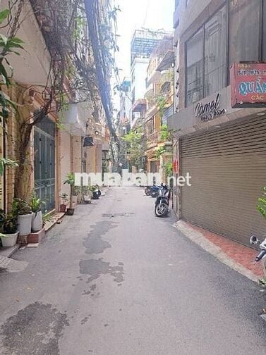 Nhà Hoàng Mai, 45m², 4 Tầng, 5 ngủ, Nội Thất, ngõ thông, SĐCC, 7,3 Tỷ
