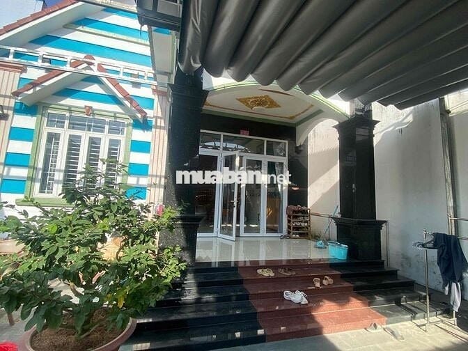 Bán Biệt thử mái ngói nhà vườn siêu đẹp, Tân Vĩnh Hiệp. tân uyên