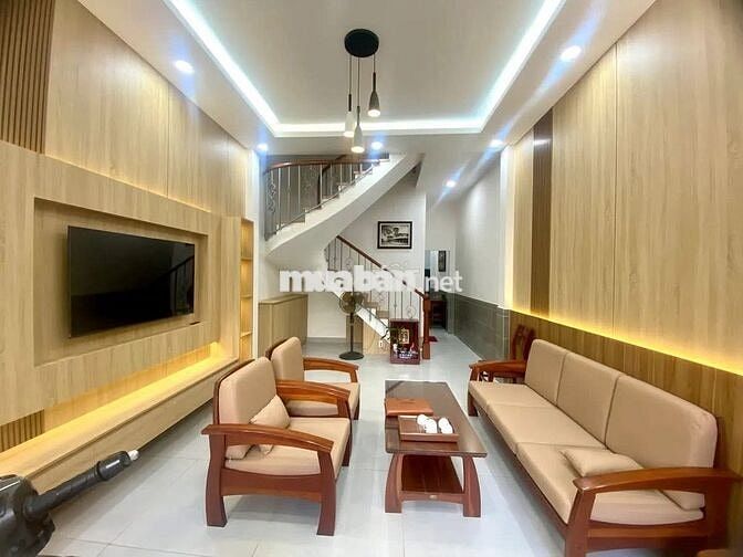 Nhà đẹp Đinh Tiên Hoàng, 32m², giá tốt chỉ 4tỷ3 – ở ngay!