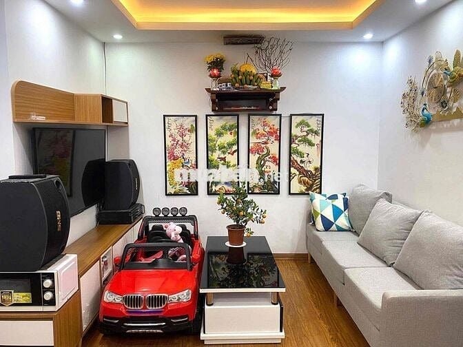 Bán nhanh căn hộ VP5 Linh Đàm - Sẵn sổ, 58m 2 ngủ giá 4,55 tỷ bao phí