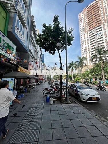 MẶT PHỐ TÂN MAI 80M², 6 TẦNG, THANG MÁY, VỈA HÈ SIÊU RỘNG