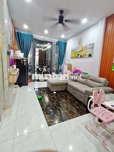 Bán Nhà Mặt Tiền Đường Trần Vĩnh Kiết, Cách đường 3/2 100m