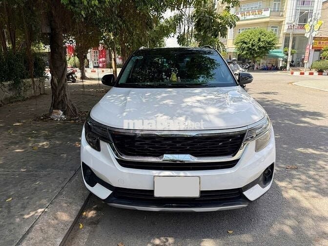 Kia Seltos 1.4 Luxury 2023 - 26.000 km