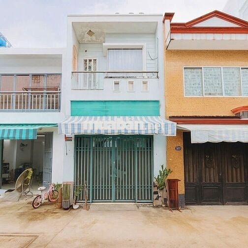 Nhà 1 trệt 1 lầu hẻm 284 dường 26-3 , kế AEON tân phú giá chỉ 4ty850tr