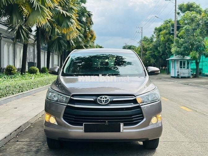 Toyota Innova 2018 2.0 E MT -98000 km