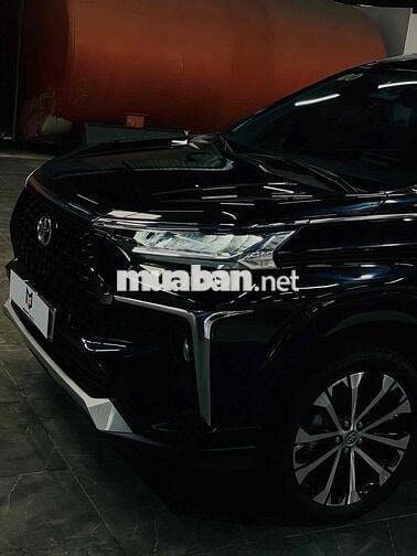 Toyota Veloz Cross 2022 CVT Top - 28000 km