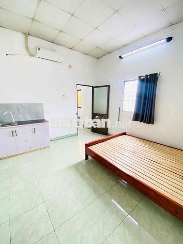 PHÒNG TRỌ STUDIO SIÊU RẺ - CỬA SỔ - MÁY LẠNH - NGAY TỈNH LỘ 10