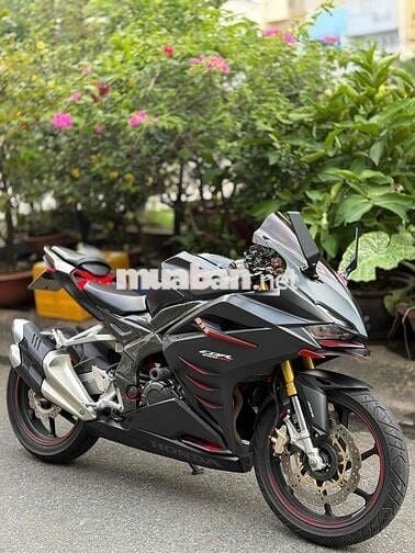 Honda cbr250rr 2020 1 chủ odo 7k6 , zin keng 9 chủ