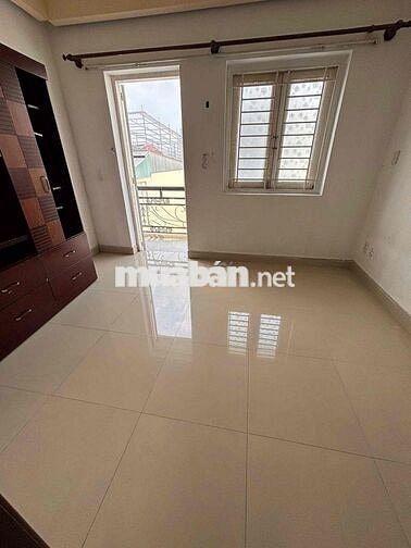 Nhà 3 tầng hẻm xe hơi khu cư xá ngân hàng 5tỷ8