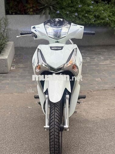 future Led 125cc màu trắng . Bs thành phố