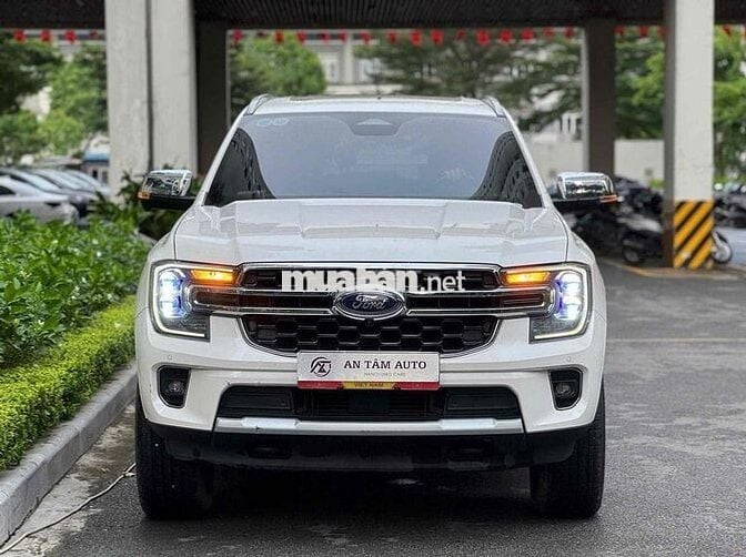 Ford Everest 2023 Titanium 2.0L 4x2 AT - 50000 km