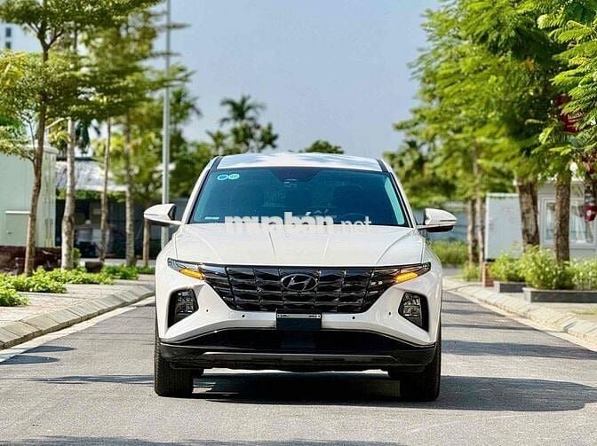 Hyundai Tucson 2.0ATH Xăng Đặc biệt sản xuất 2024