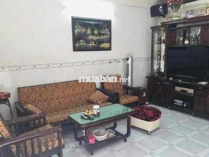 lầu 1- cc mặt tiền đường phạm vấn