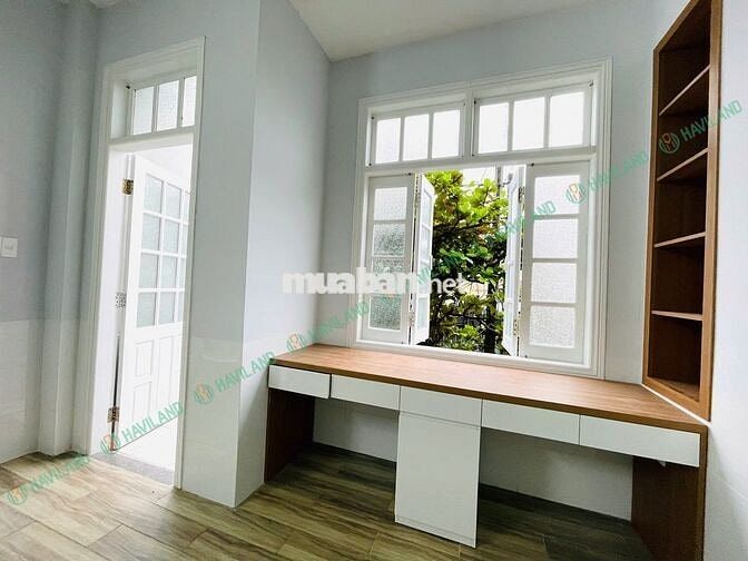 CĂN HỘ FULL NỘI THẤT CÓ BAN CÔNG NGAY TRUNG TÂM ĐẦY ĐỦ TIỆN NGHI