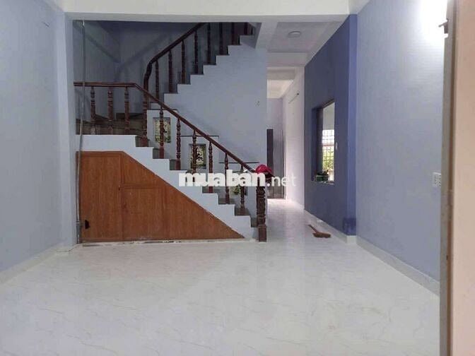 Nhà 56m2 1trệt 2lầu 1tum gần ĐH Luật Ql13 HBP 11triệu