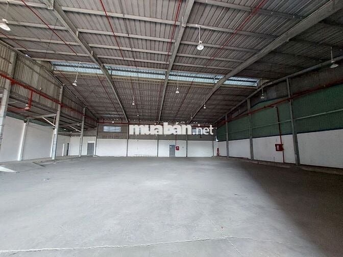 Bán nhà xưởng mặt tiền đường Đào Trí - Quận 7. DT: 900m2. Giá: 45,8 tỷ