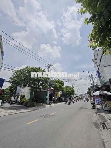 mt trương thị hoa gần chợ hạt điều. 5*30 1lầu 14,3tỷ tl